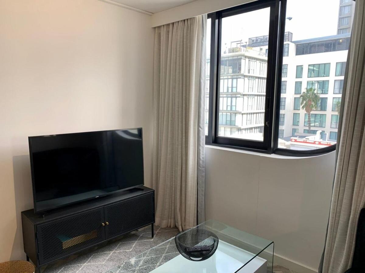 Upper City Central Large Sunny Studio Κέιπ Τάουν Εξωτερικό φωτογραφία