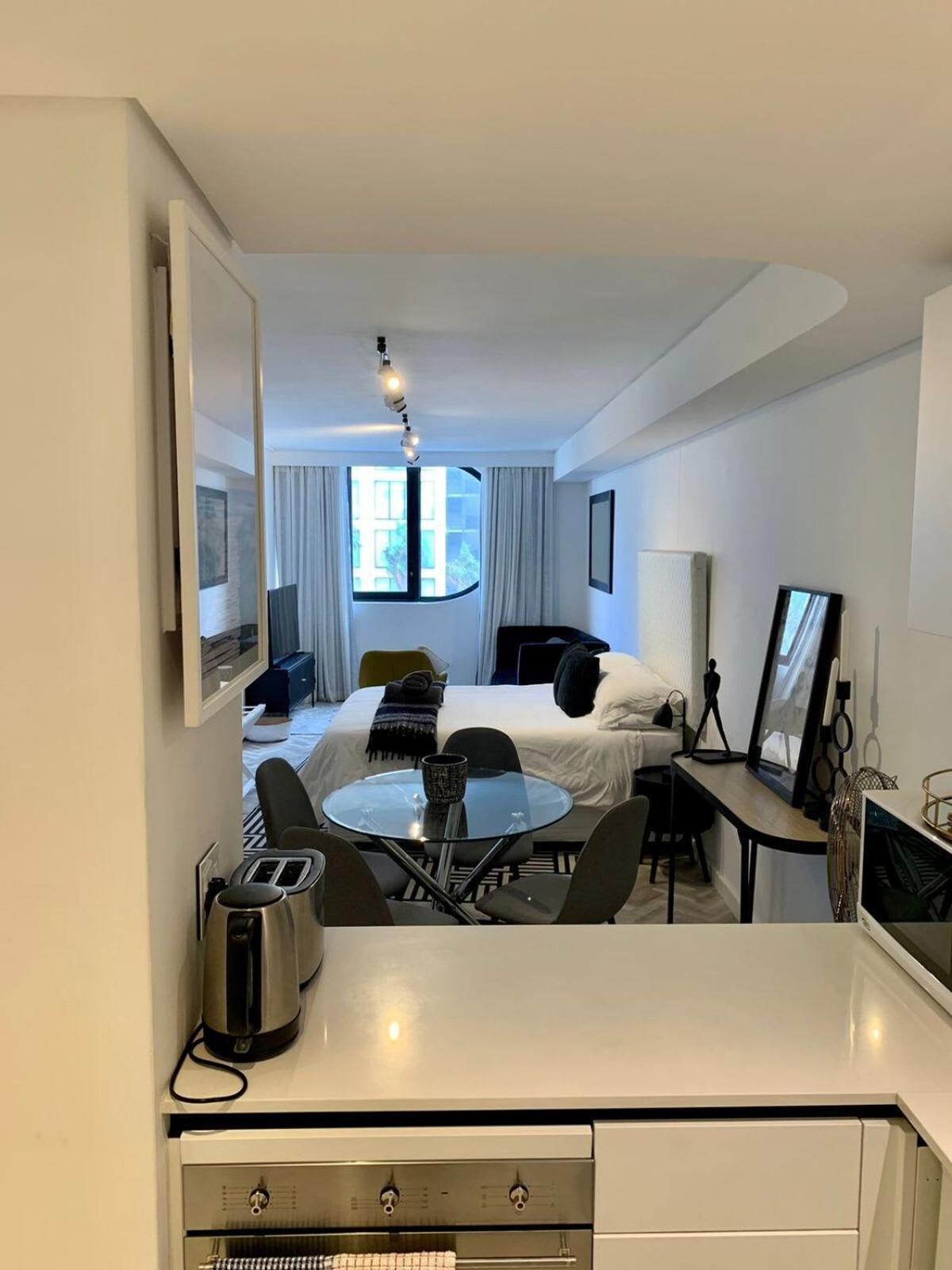 Upper City Central Large Sunny Studio Κέιπ Τάουν Εξωτερικό φωτογραφία